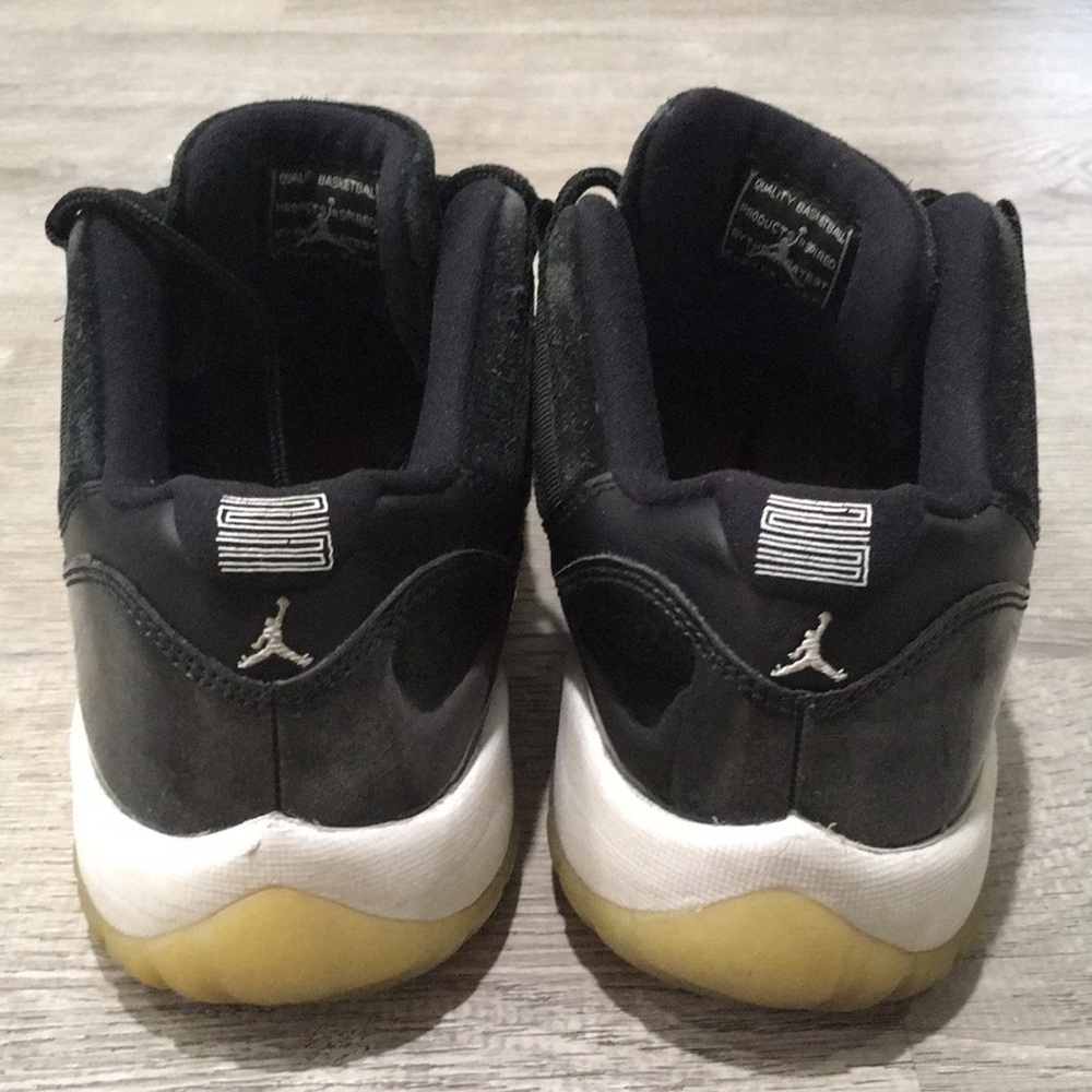 Air Jordan 11 Barons